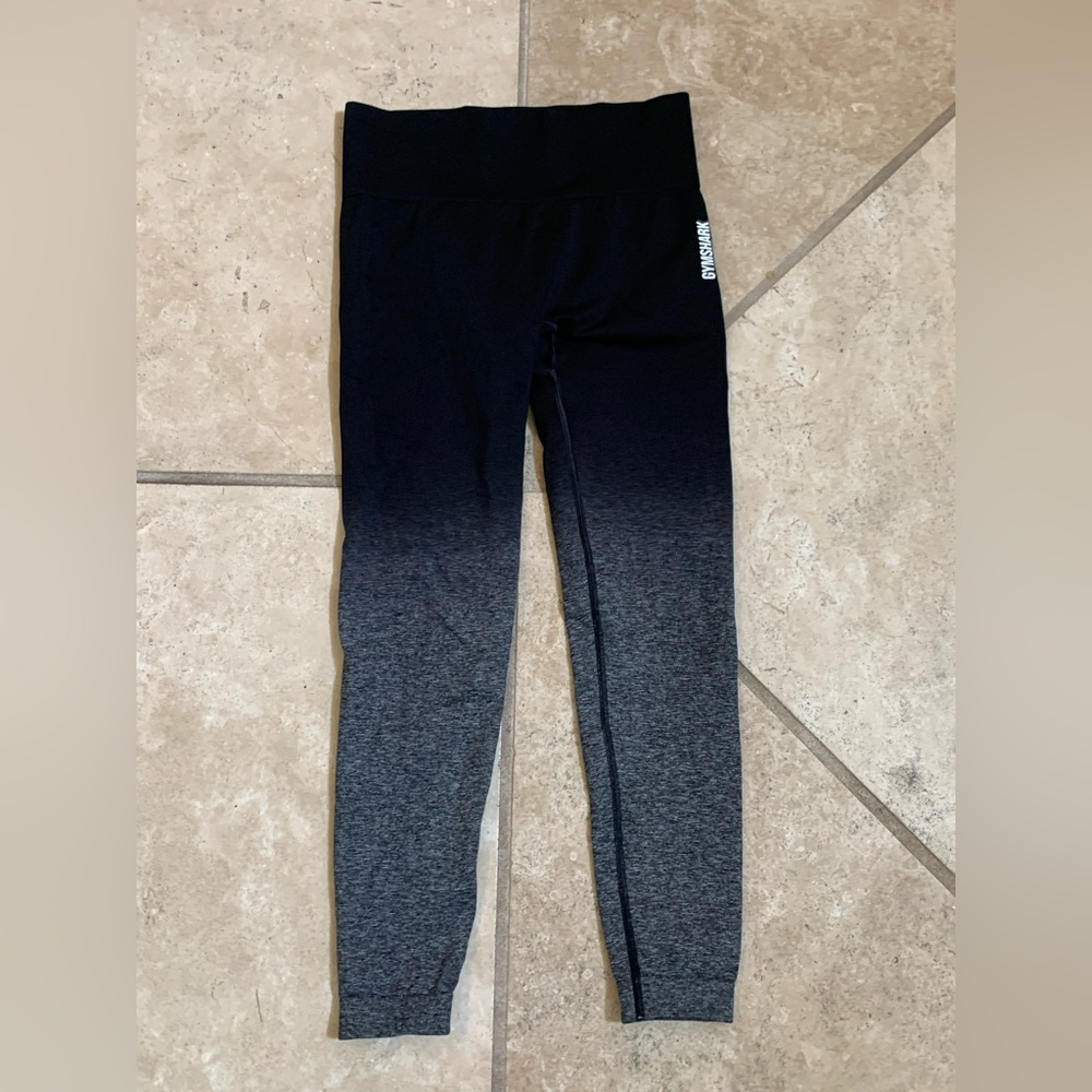 Gymshark Ombre leggings. Size Small.
